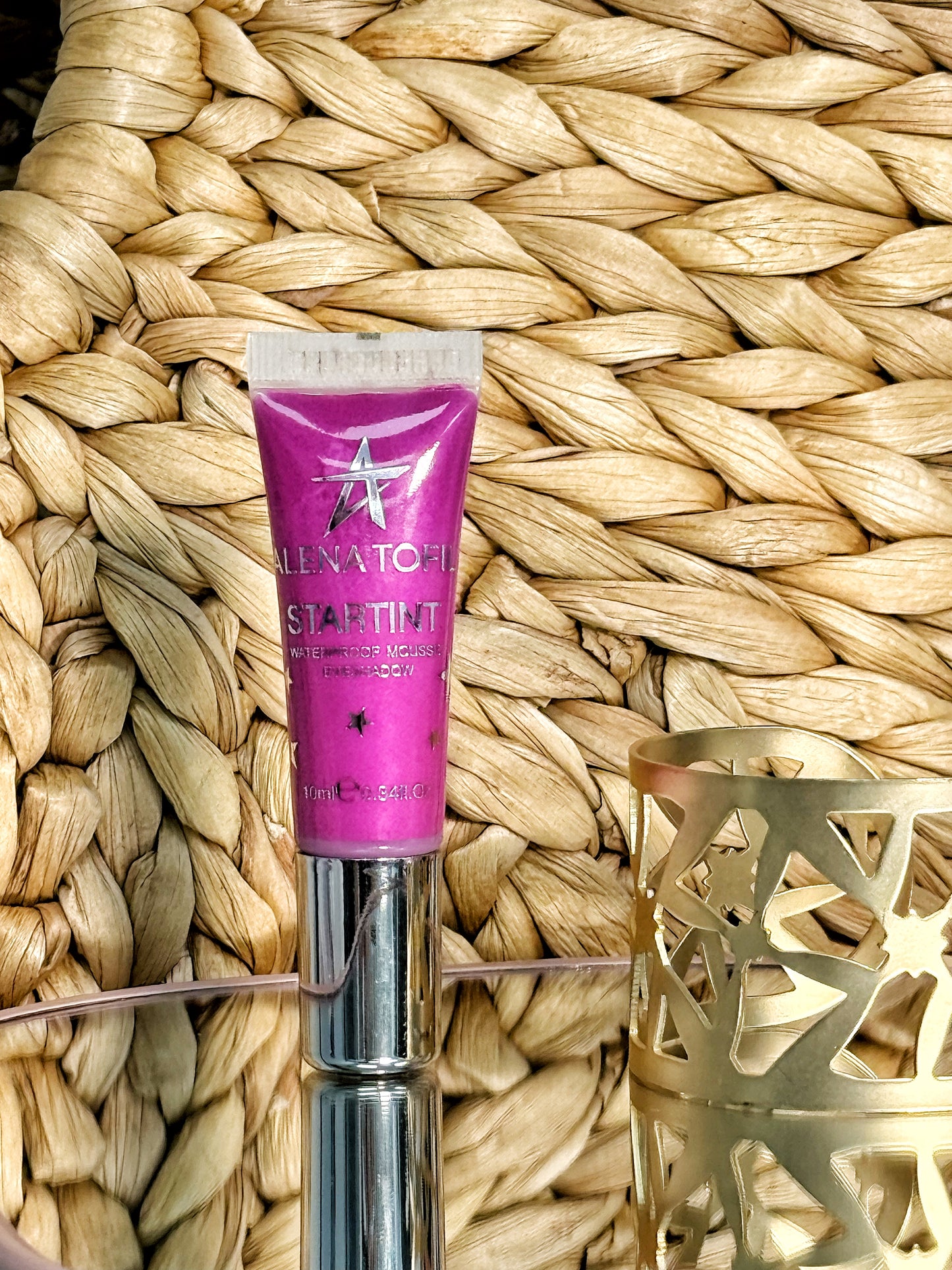 30 LULU STARTINT Satin Waterproof Mousse Eyeshadow (10ml)