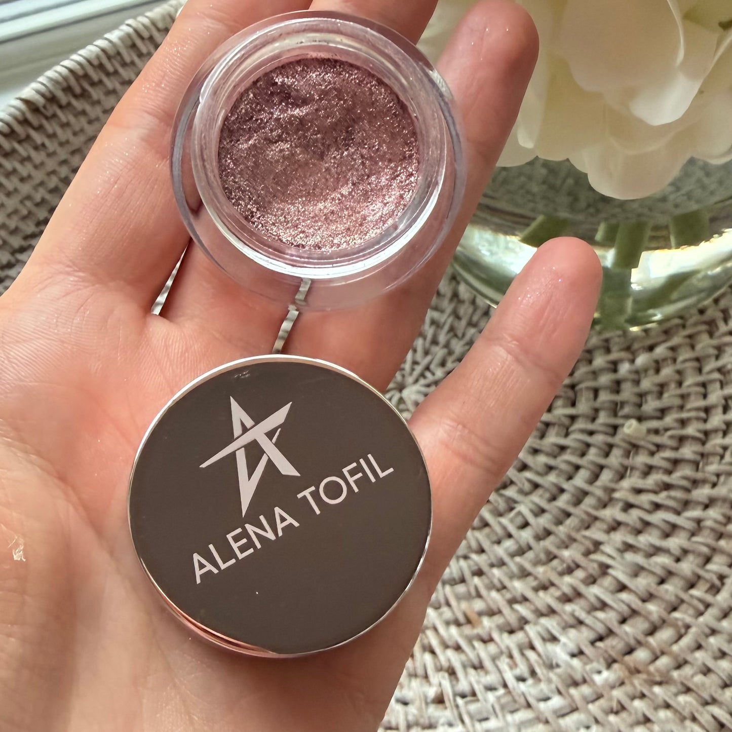 LUXQUISITE Silky Butter Eyeshadow - BLOOM