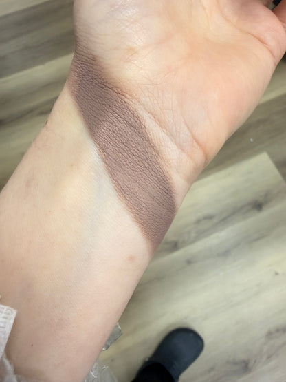 LUXQUISITE Silky Butter Eyeshadow - NOUGAT
