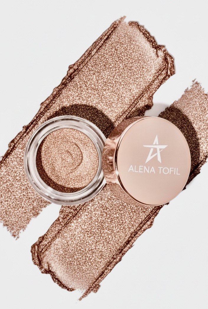 LUXQUISITE Silky Butter Eyeshadow - DIVINE