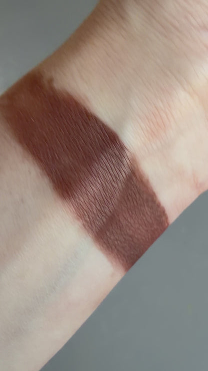 LUXQUISITE Silky Butter Eyeshadow - BRUNETTE