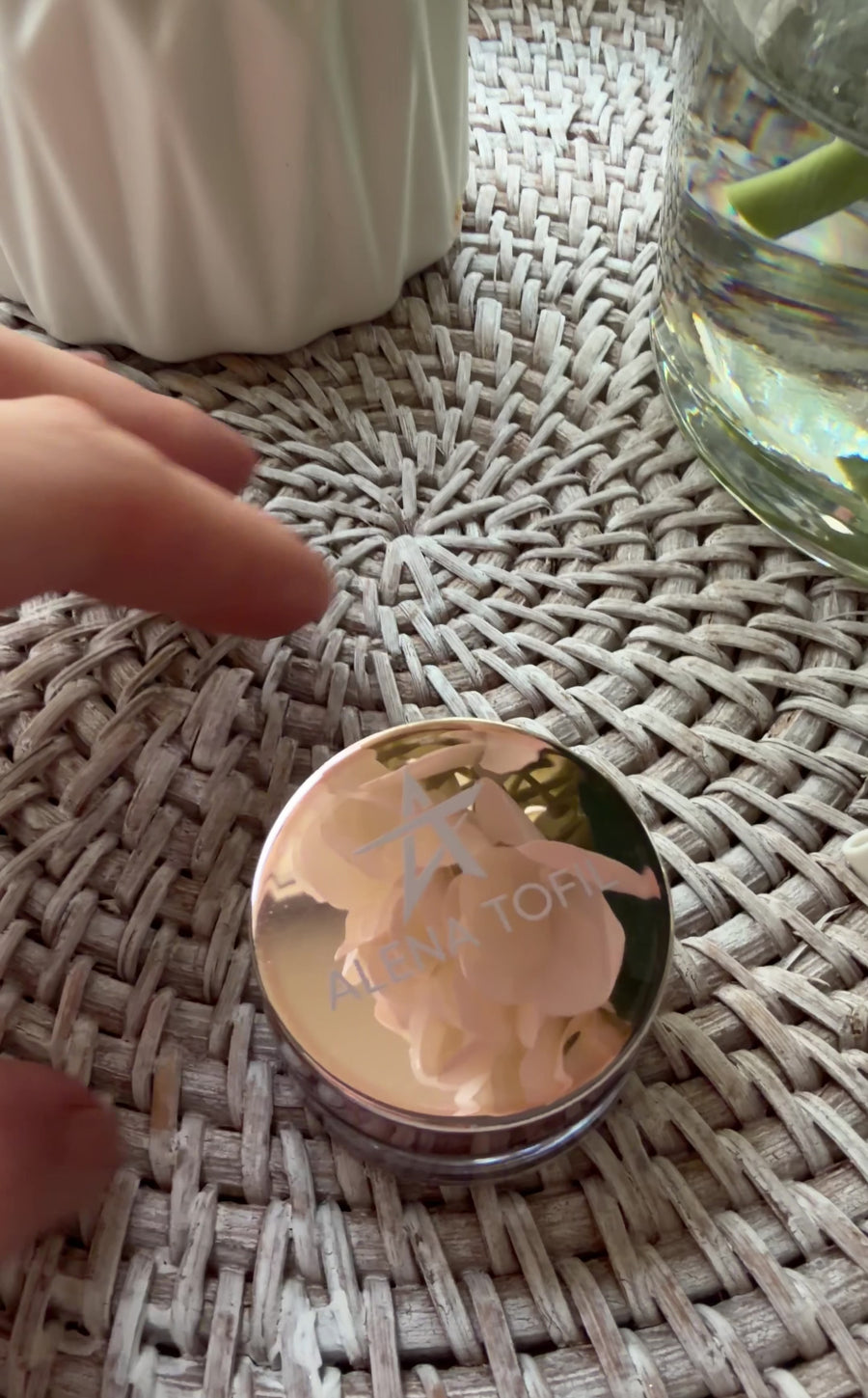 LUXQUISITE Silky Butter Eyeshadow - BLOOM